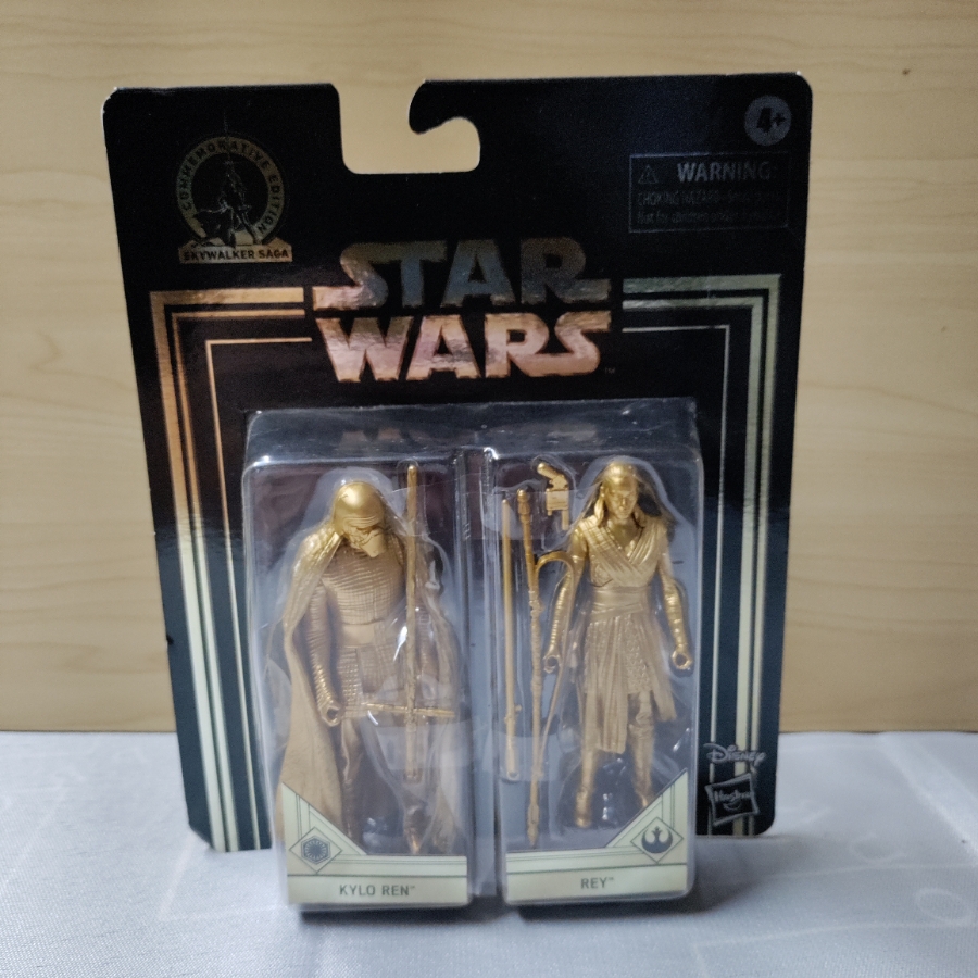 Star Wars Commemorative Edition Skywalker Saga: Kylo Ren & Rey Figures