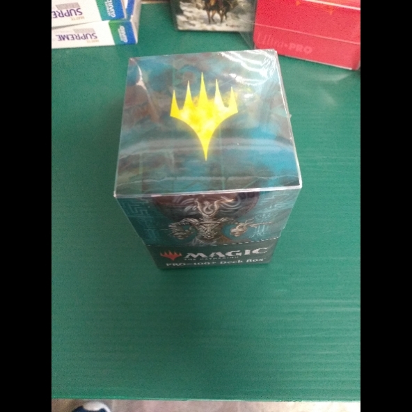 UPro 100+ Deck Box Daxos