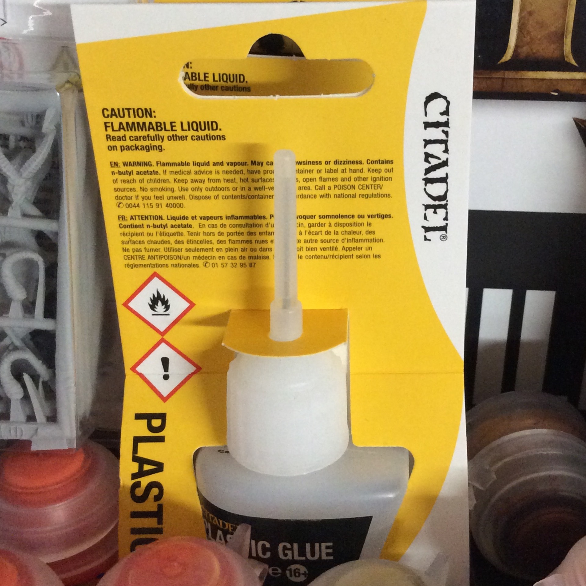 Citadel Plastic Glue (by GamesWorkshop) – McNabb Games