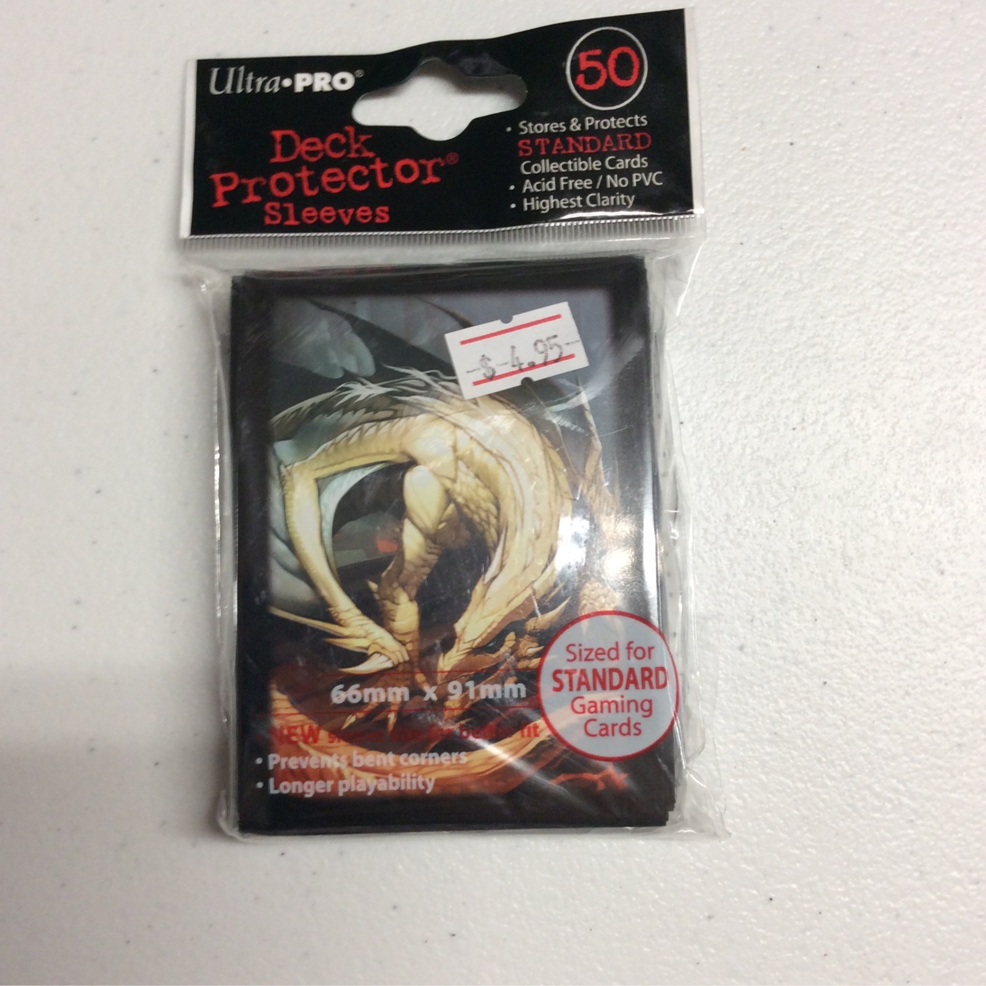 UP 50 Pack sleeves dragon