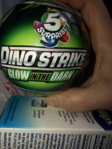 Zuru 5 Surprise Dino Strike Glow in the Dark